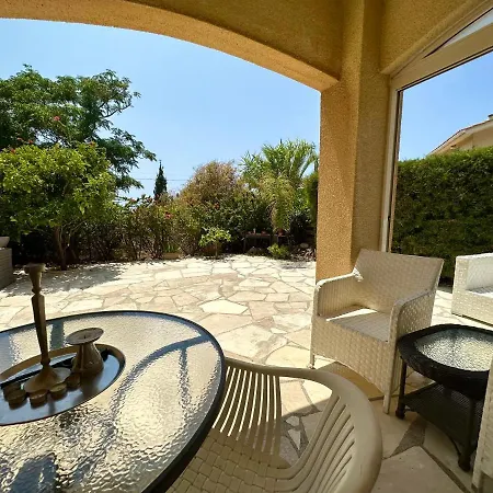 New Cozy Near The Beaches In The Magnificent Gardens Of Regina With Swimming Pools! Villa