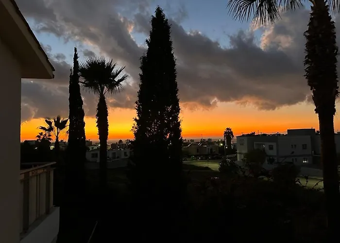 New Cozy Near The Beaches In The Magnificent Gardens Of Regina With Swimming Pools! Villa