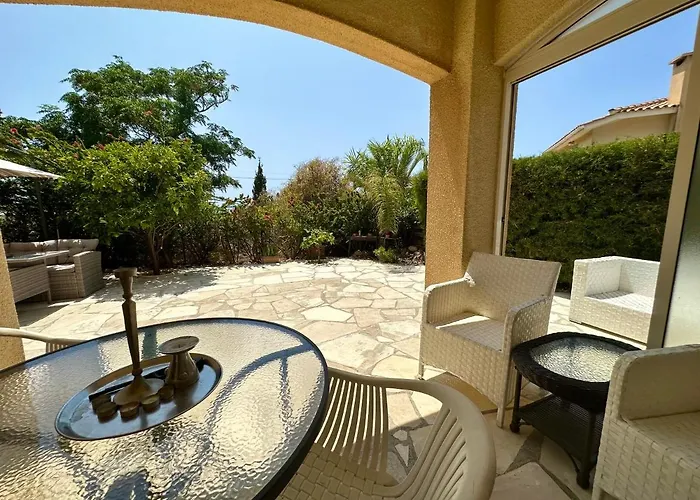 New Cozy Near The Beaches In The Magnificent Gardens Of Regina With Swimming Pools! ヴィラ