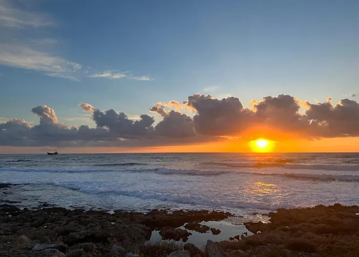 ヴィラ New Cozy Near The Beaches In The Magnificent Gardens Of Regina With Swimming Pools! パ フォス