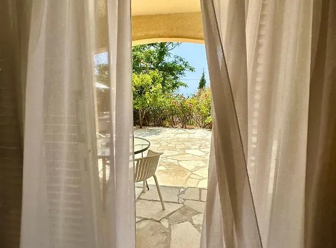 New Cozy Near The Beaches In The Magnificent Gardens Of Regina With Swimming Pools! Paphos