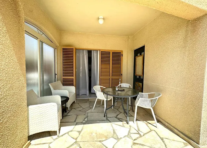 New Cozy Near The Beaches In The Magnificent Gardens Of Regina With Swimming Pools! Villa *