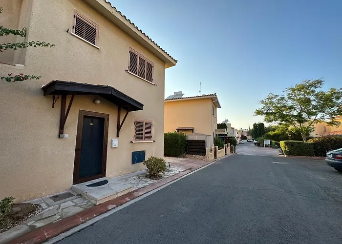 New Cozy Near The Beaches In The Magnificent Gardens Of Regina With Swimming Pools! Villa *