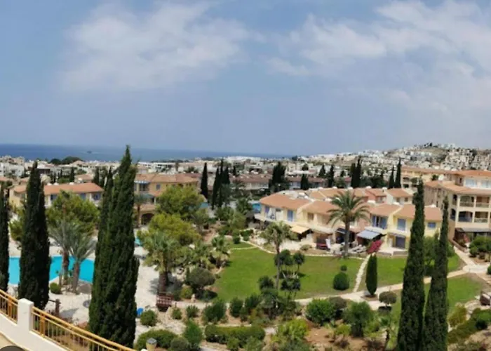 New Cozy Near The Beaches In The Magnificent Gardens Of Regina With Swimming Pools! * Paphos
