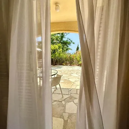 New Cozy Near The Beaches In The Magnificent Gardens Of Regina With Swimming Pools! Πάφος