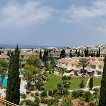 New Cozy Near The Beaches In The Magnificent Gardens Of Regina With Swimming Pools! * Πάφος