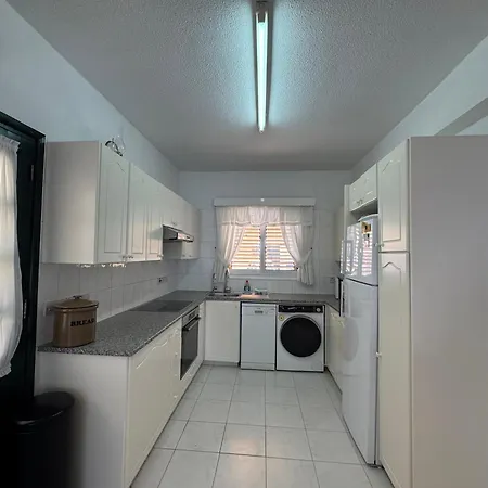 New Cozy Near The Beaches In The Magnificent Gardens Of Regina With Swimming Pools! Βίλα *